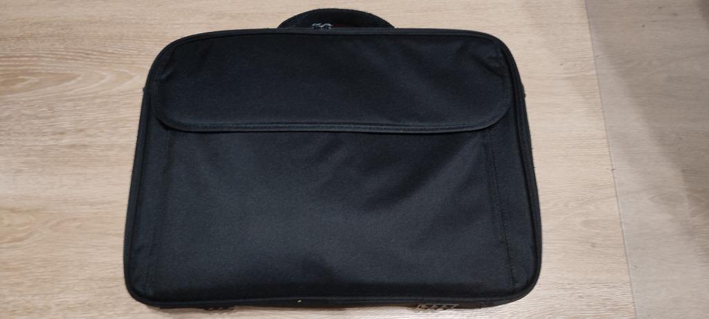 17 inch laptoptas, Computers en Software, Ophalen of Verzenden, 17 inch of meer, Zo goed als nieuw, Schoudertas