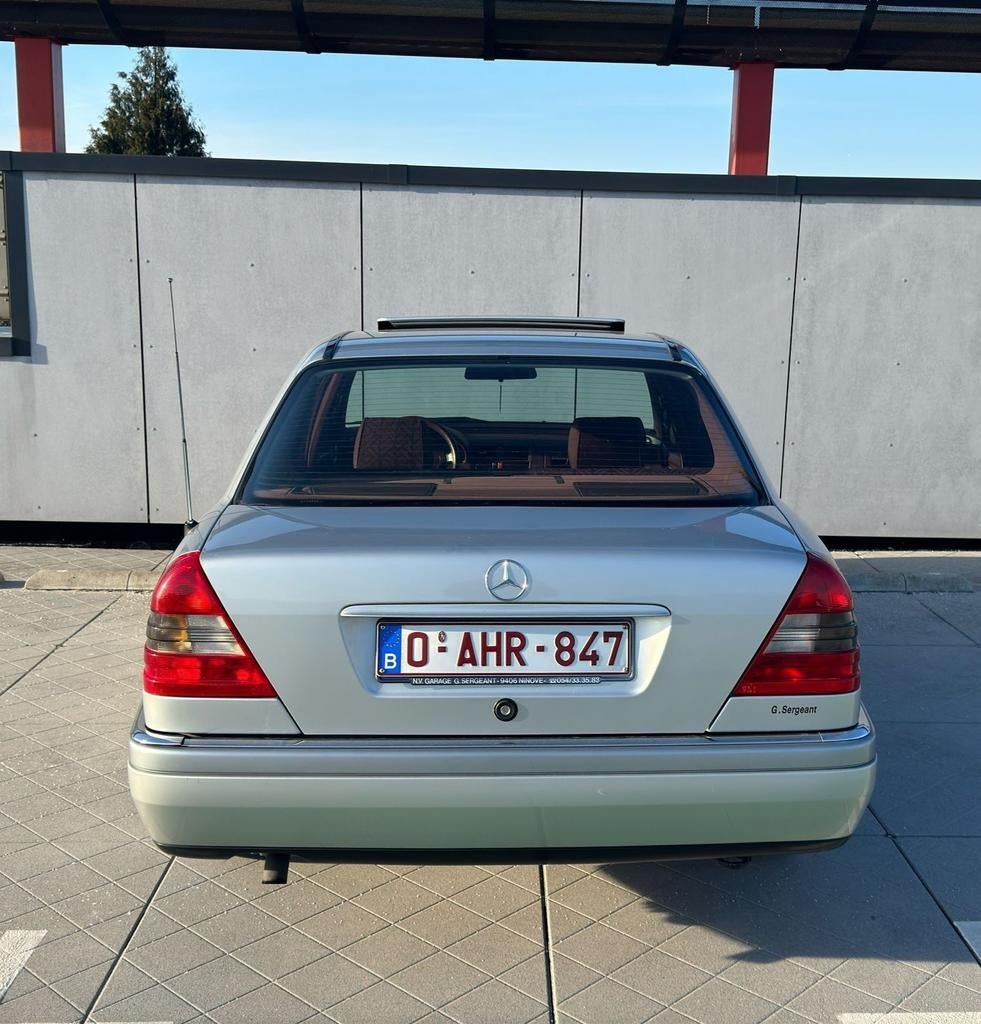 Mercedes C 220 diesel OLDTIMER - BJ:1994 -AUTOMAAT -67.000KM, foto 6