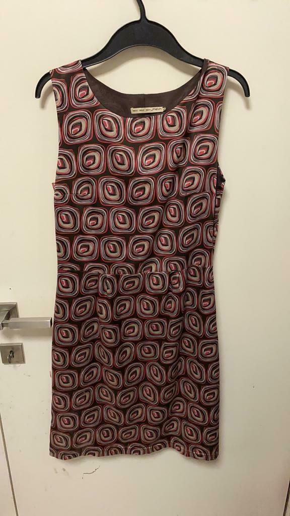 Prachtige NIEUWE Jurk MELVIN mt 38  GRATIS VERZEND (2021/8), Vêtements | Femmes, Melvin, Enlèvement ou Envoi, Neuf, Taille 38/40 (M)