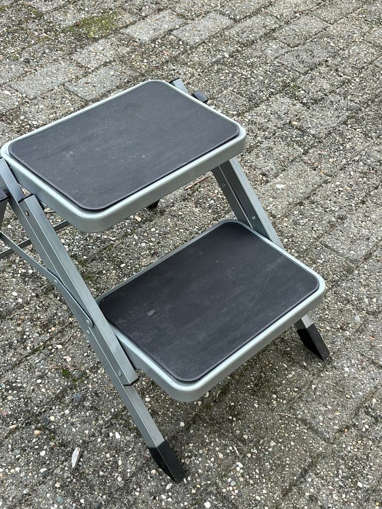 Opstapje caravan, Ophalen, Zo goed als nieuw