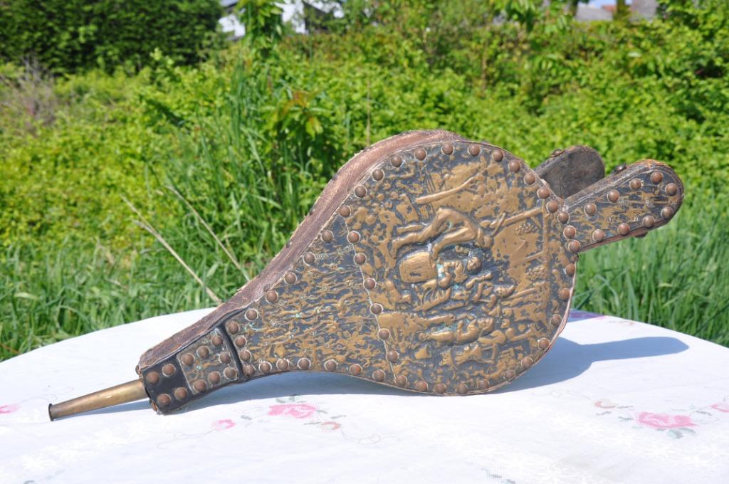 §  ancien soufflet bois cuir et cuivre, Enlèvement ou Envoi