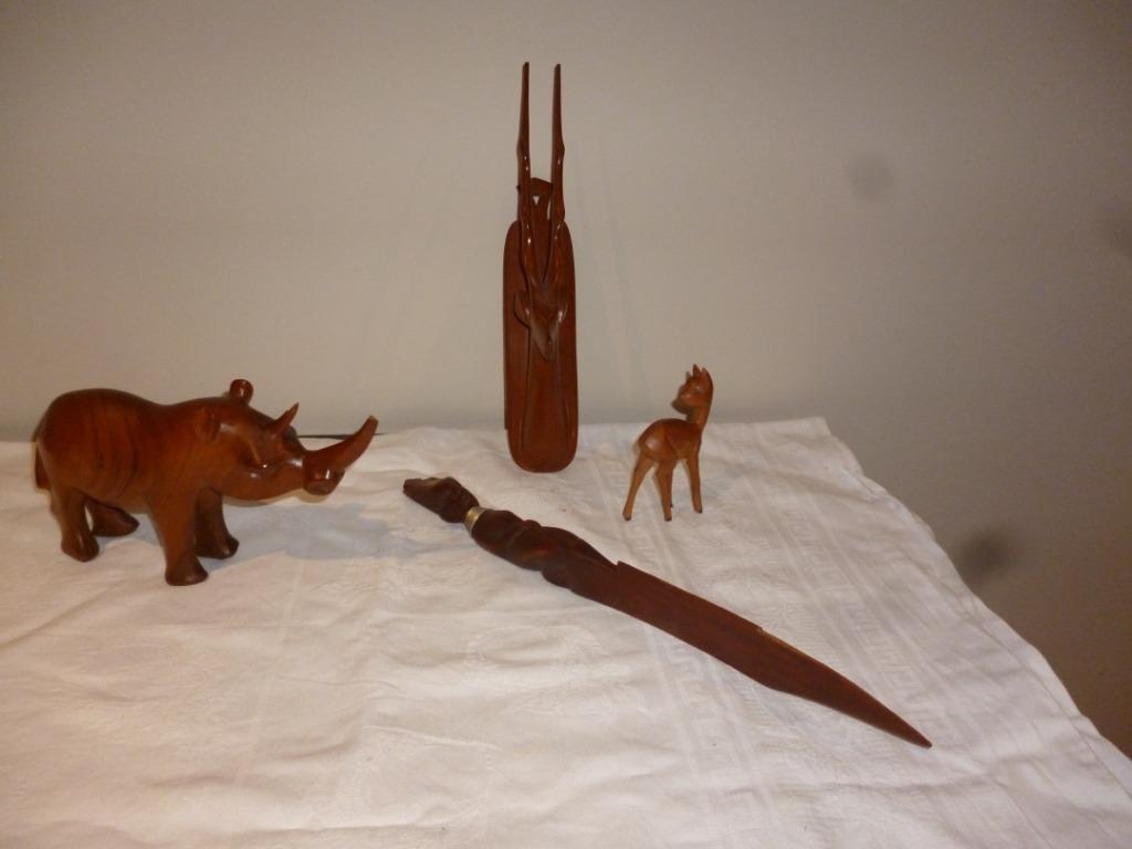 Sculptures en bois Art africain Congo diverses statues, Enlèvement