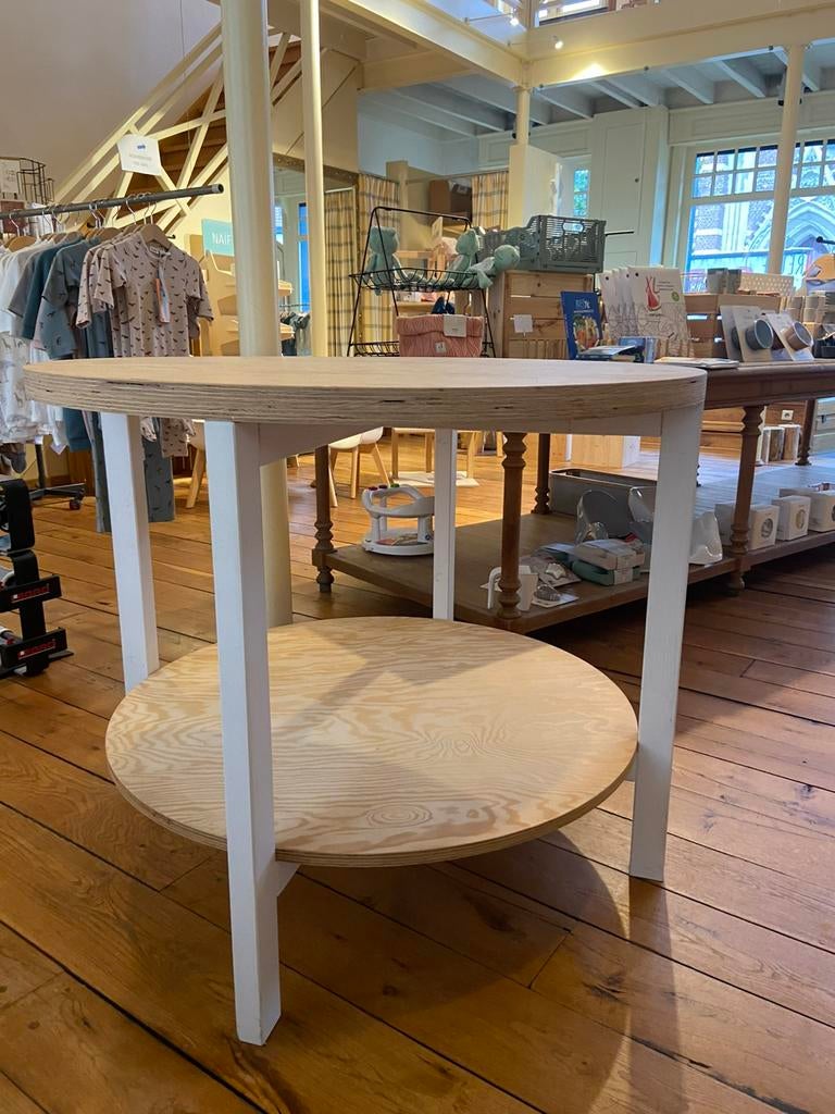 Prachtige handgemaakte tafel, Ophalen