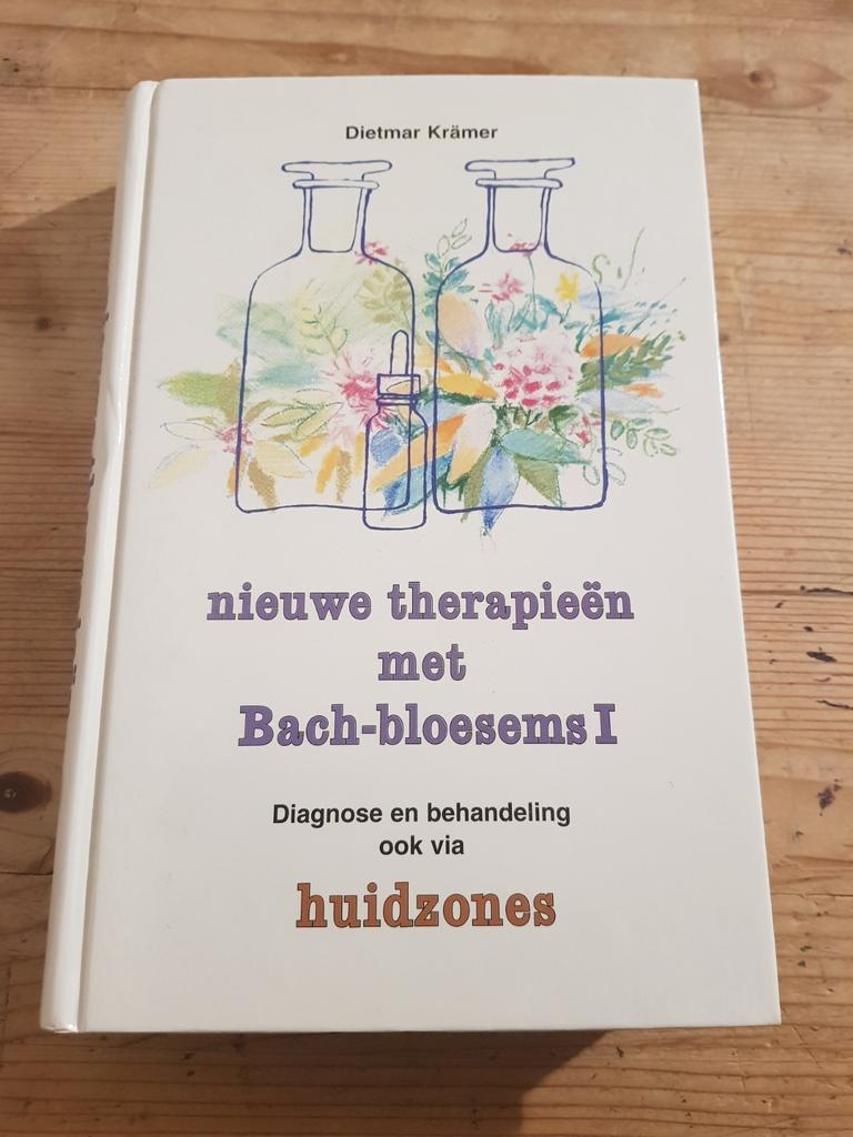 Dietmar Krämer - Diagnose en behandeling ook via huidzones, Boeken, Wetenschap, Zo goed als nieuw, Ophalen of Verzenden