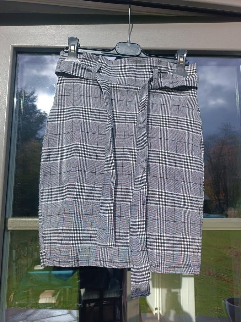 Rok met geruite strikceintuur en lijnen, Kleding | Dames, Ophalen of Verzenden, Gedragen, Rood
