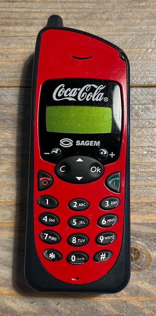 GSM - Sagem - Coca-Cola - Vintage - Verzameling, Classique ou Candybar, Utilisé, Sans abonnement, Sans simlock