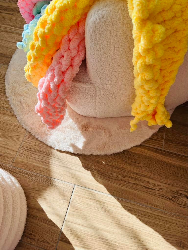 Tapis creme neuf rond tout doux, Ophalen of Verzenden