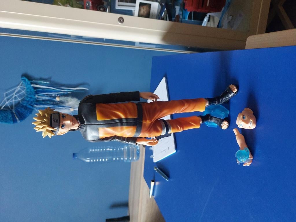 Figurine Naruto, Enlèvement