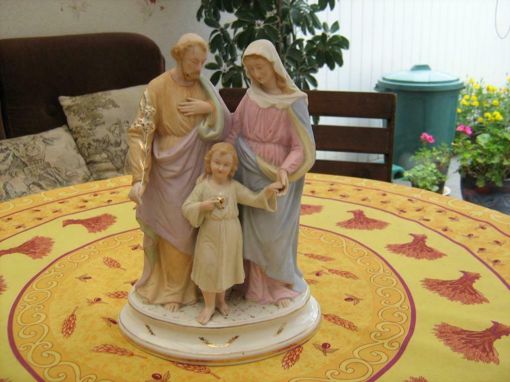 Ancienne Sainte Famille en biscuit, Enlèvement ou Envoi
