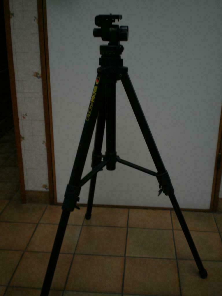trépied pour appareil photo et caméra, Enlèvement ou Envoi, Avec rotule, 150 à 175 cm, Comme neuf