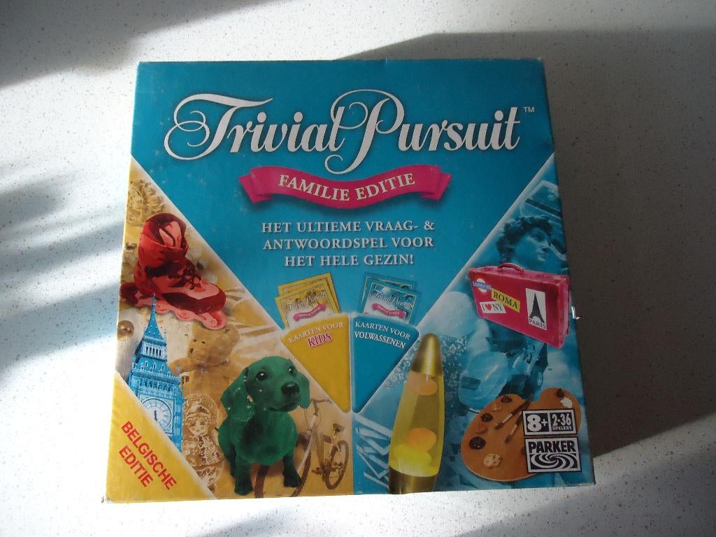 "Trivial Pursuit" FAMILIE EDITIE van Parker in Prima Staat., Hobby en Vrije tijd, Een of twee spelers, Ophalen of Verzenden, Zo goed als nieuw