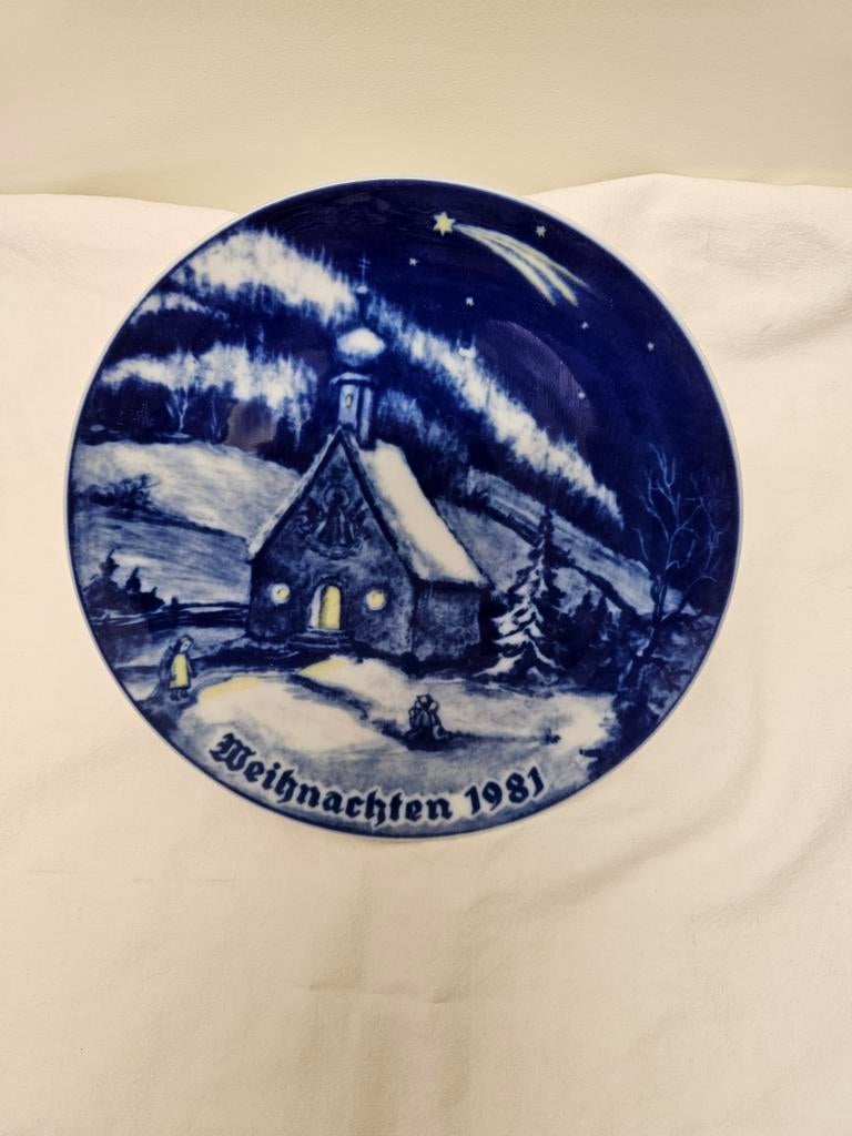 Tirschenreuth Weihnachtsteller Porzellan 1981, Enlèvement ou Envoi