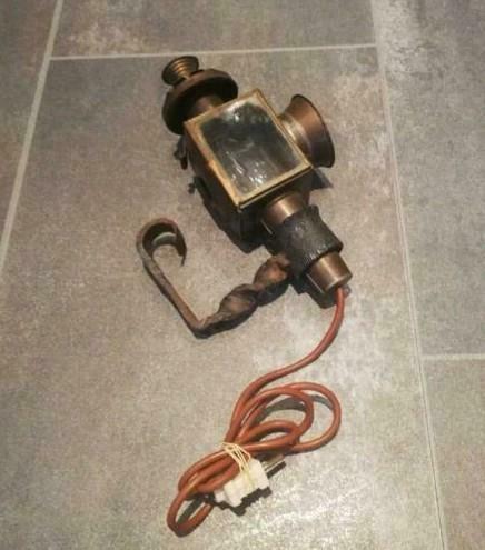 Werkende antieke kopere hang/wandlamp, Tuin en Terras, Ophalen of Verzenden, Gebruikt, Wandlamp