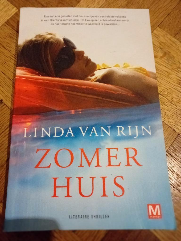Boek zomer huis linda van rijn, Boeken, Ophalen of Verzenden
