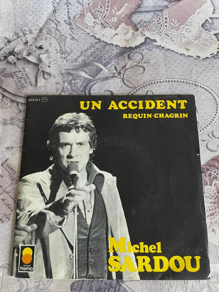 Michel sardou  un accident / requin -chagrin, Enlèvement ou Envoi