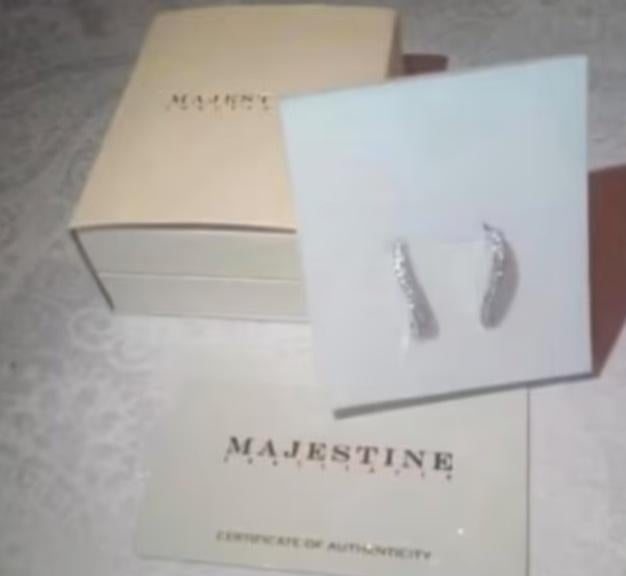 Nouvelles boucles d'oreilles Majestine. Bonne affaire, Bijoux, Sacs & Beauté, Boucles d'oreilles, Enlèvement ou Envoi, Avec strass