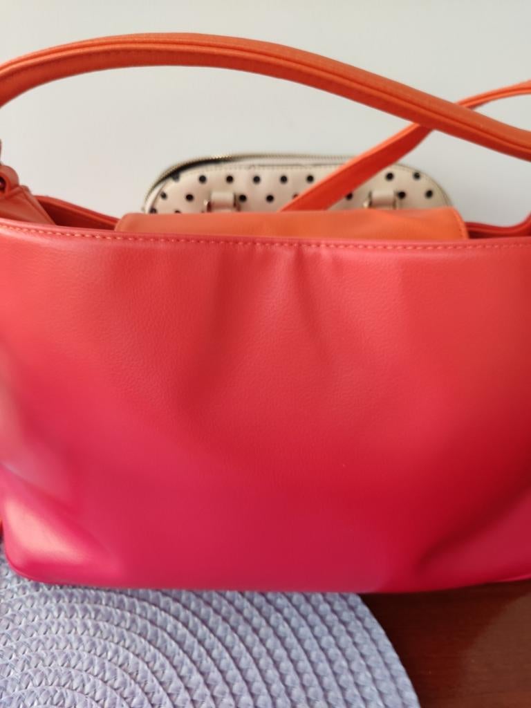 Zomerse handtas in nieuwstaat, Ophalen of Verzenden, Zo goed als nieuw, Rood, Handtas