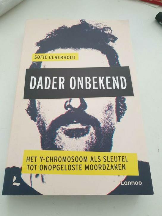 Sofie Claerhout - Dader onbekend, Enlèvement ou Envoi, Comme neuf, Sofie Claerhout