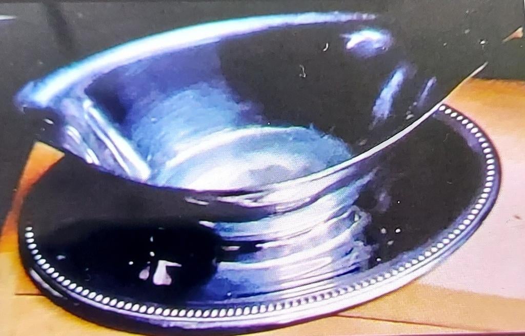 Saucière,  petit plat et sucrier et pot lait inox, Enlèvement ou Envoi
