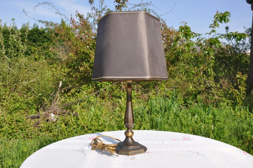 lampe a poser pied metal abat jour brun, Antiquités & Art, Enlèvement ou Envoi