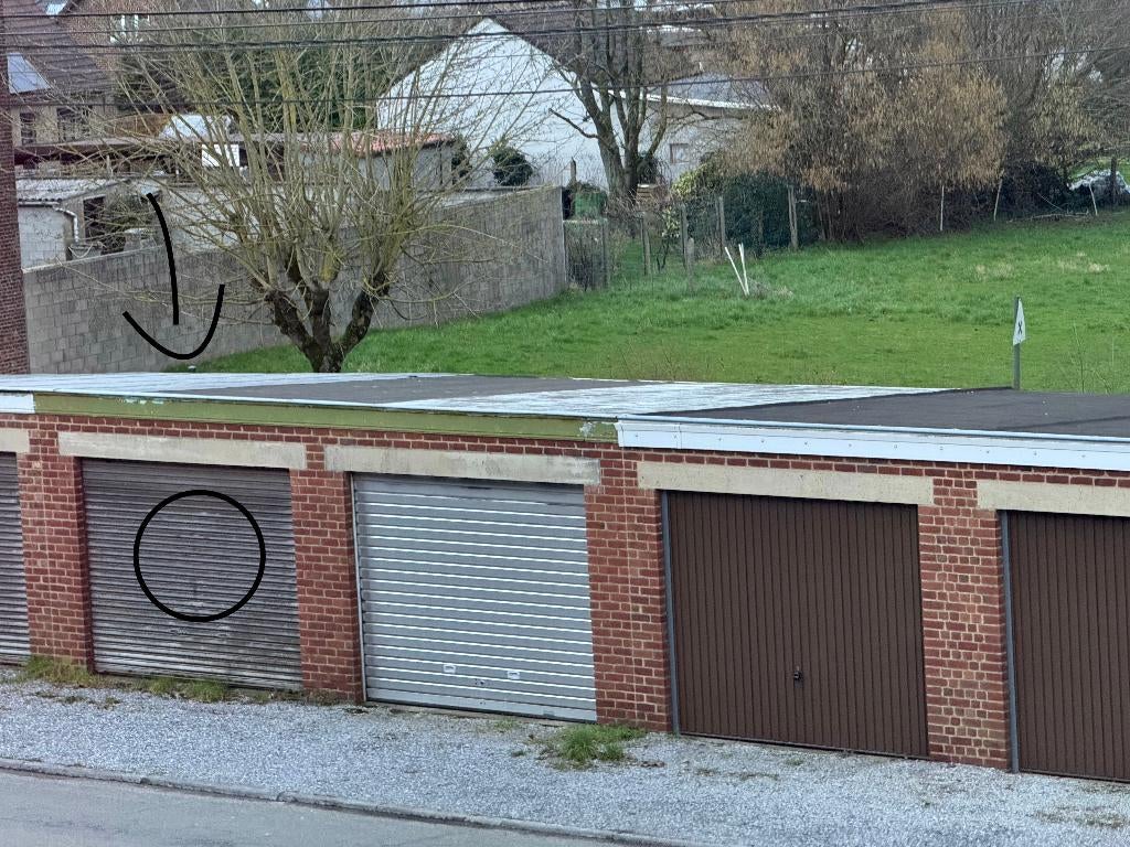 Garage à vendre, Charleroi