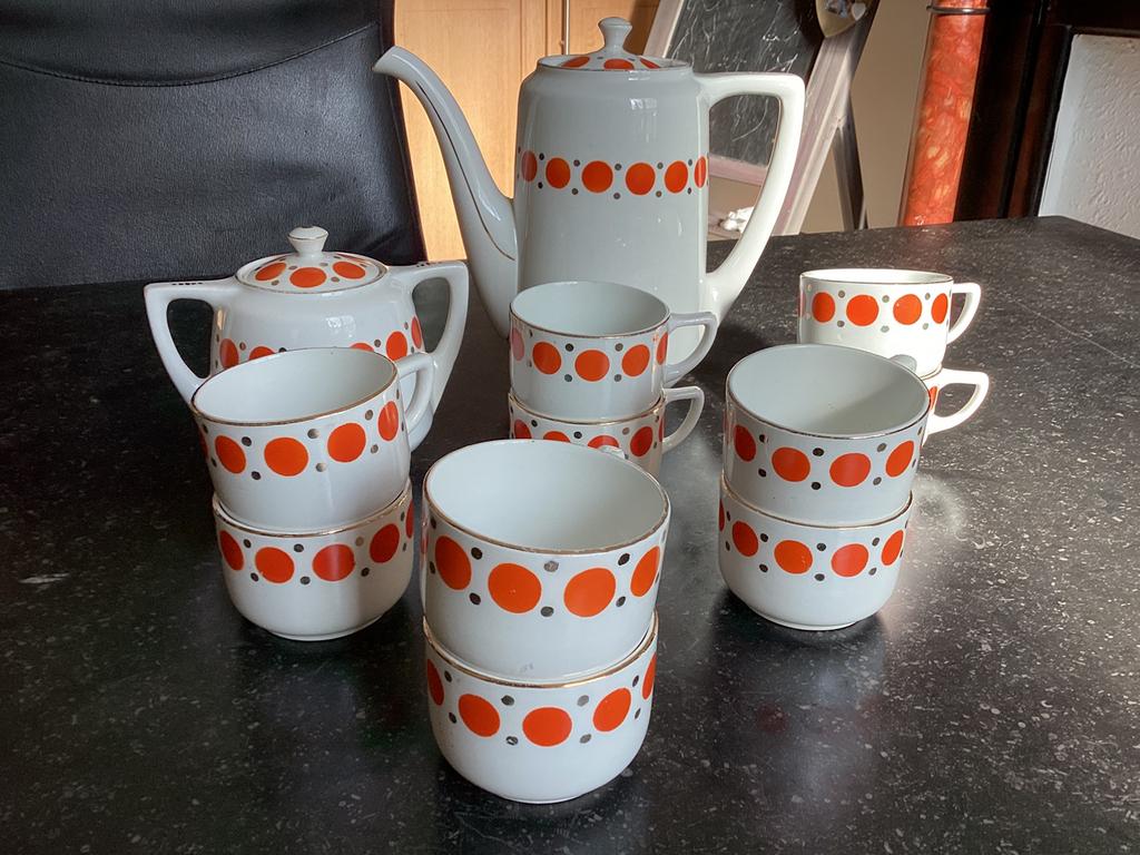 Service à café Blanc et orange N.V.De Sphinx Petrus Regout, Maison & Meubles, Enlèvement ou Envoi, Utilisé, Autres matériaux, Autres styles