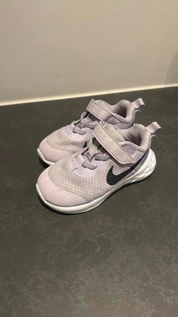 Sneakers nike 23.5, Ophalen, Zo goed als nieuw
