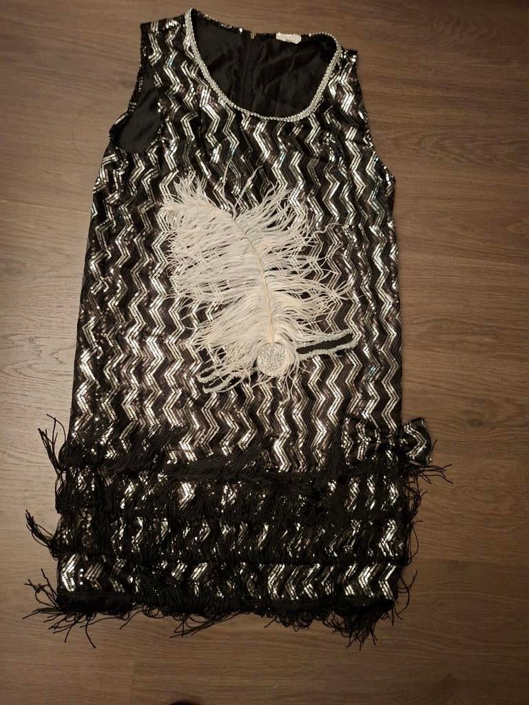 Verkleedkledij : charleston met haarband / maat 36 - 38, Kleding | Dames, Ophalen of Verzenden, Maat 36 (S)