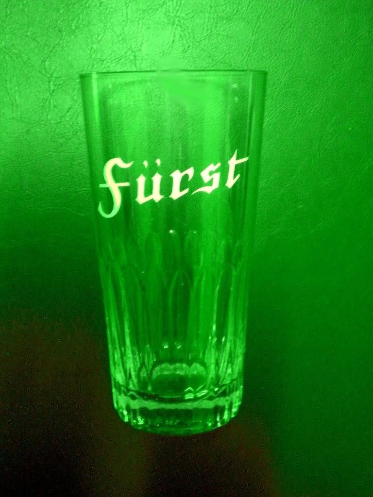 FÜRST 33 cl, Verzamelen, Ophalen of Verzenden, Zo goed als nieuw, Glas of Glazen