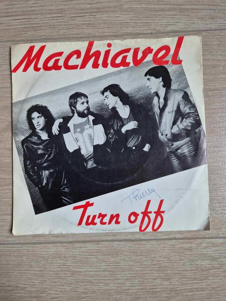 Singel Machiavel, CD & DVD, Enlèvement ou Envoi