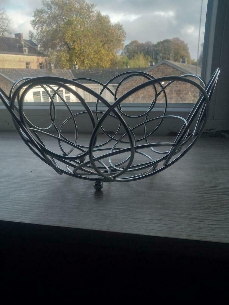 Zilverkleurige metalen fruitmand, Ophalen of Verzenden