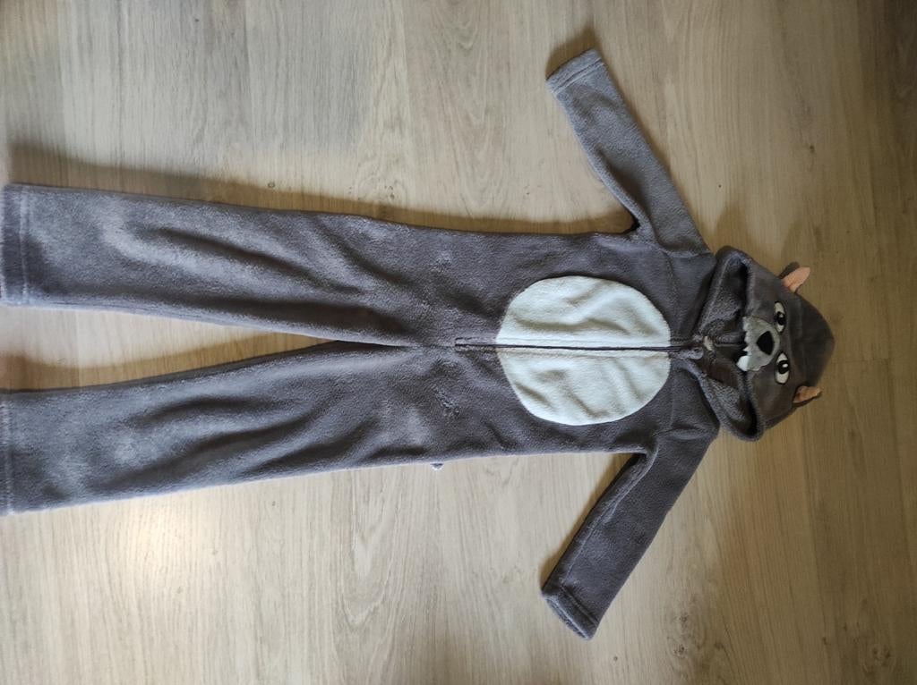 Verkleedkleren wolf, Ophalen
