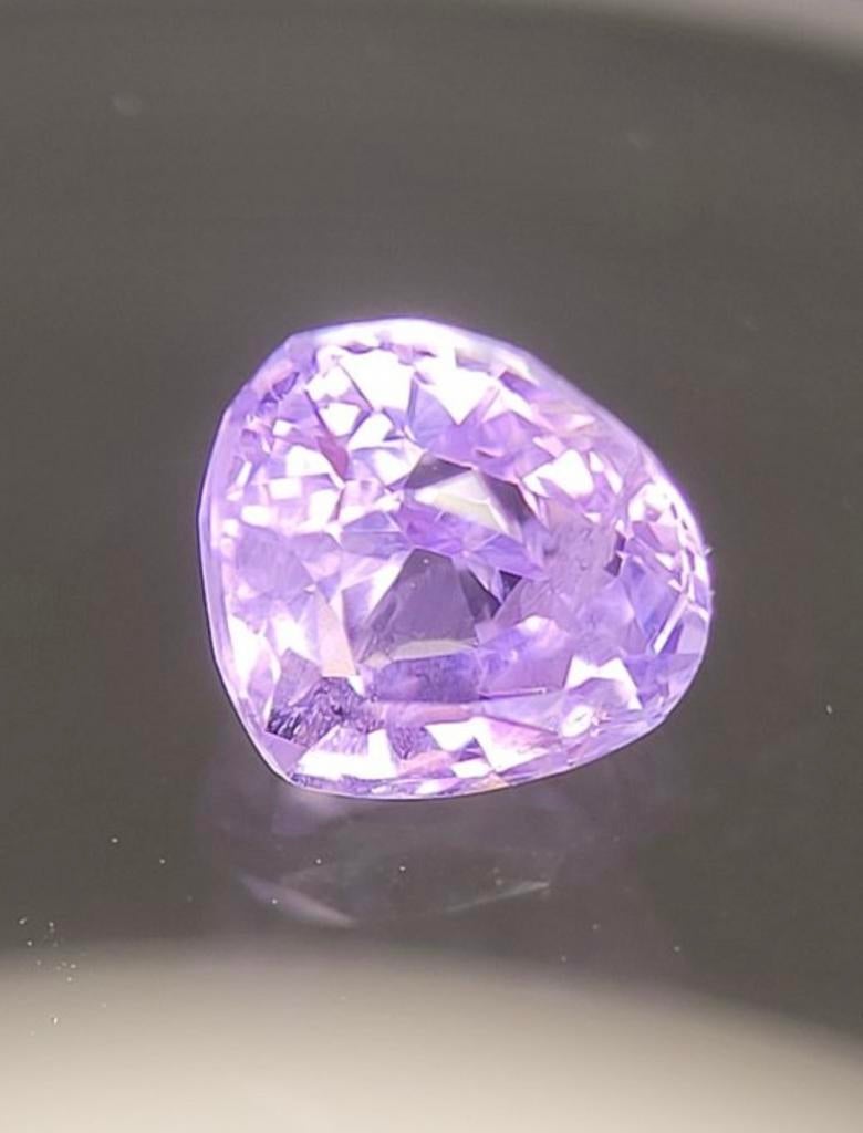 Saphir "violet", Enlèvement ou Envoi, Neuf