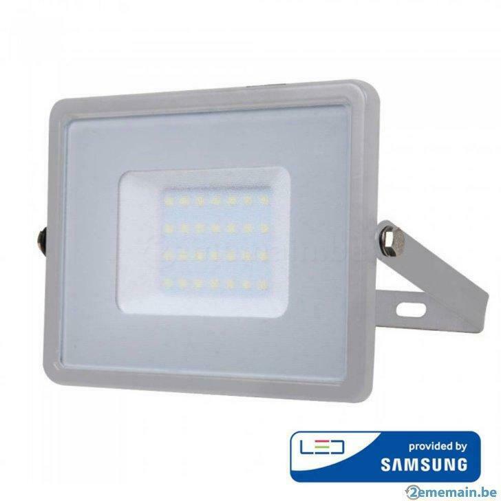 Projecteur LED SAMSUNG 30w extérieur Blanc froid ultra plat, Tuin en Terras, Buitenverlichting, Nieuw, Ophalen of Verzenden
