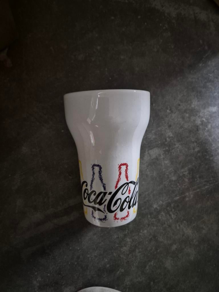 Coca-Cola stenen beker, Verzenden