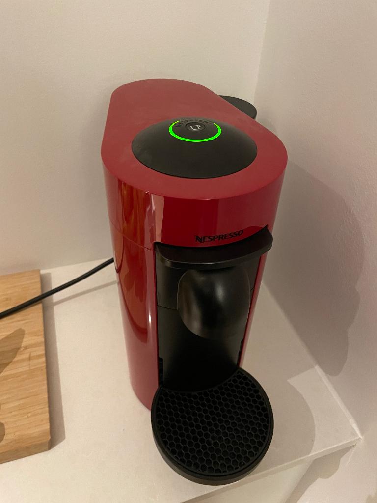 Nespresso Vertuo Plus met platte bovenkant, Overige modellen, Ophalen of Verzenden, Zo goed als nieuw, 1 kopje