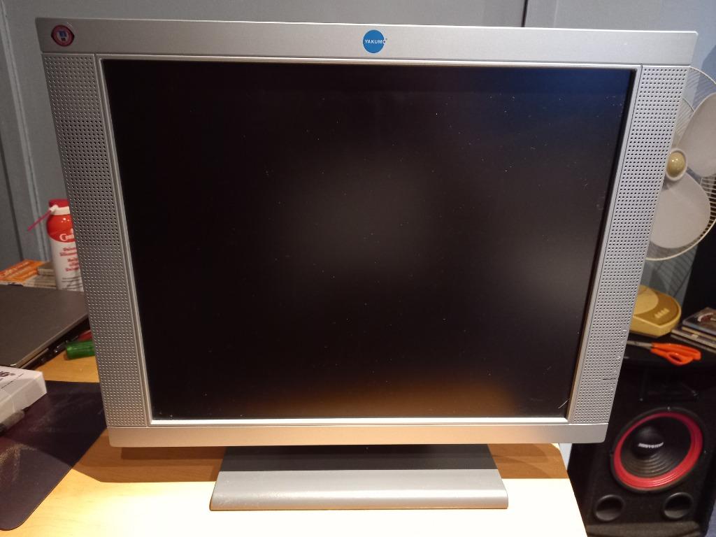 Monitor Yakumo TFT965, Computers en Software, Ophalen, Gebruikt