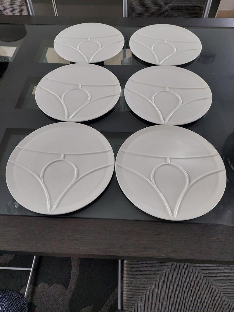 LOT DE  6 ASSIETTES PLATES POUR FONDUE, Ophalen of Verzenden, Nieuw, Porselein, Bord(en)