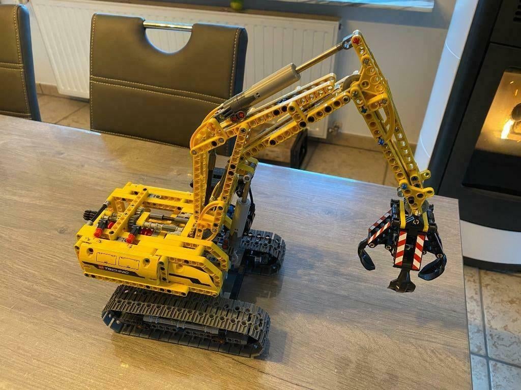 lego 42006 Excavator 2013, Ophalen of Verzenden, Zo goed als nieuw, Complete set, Lego