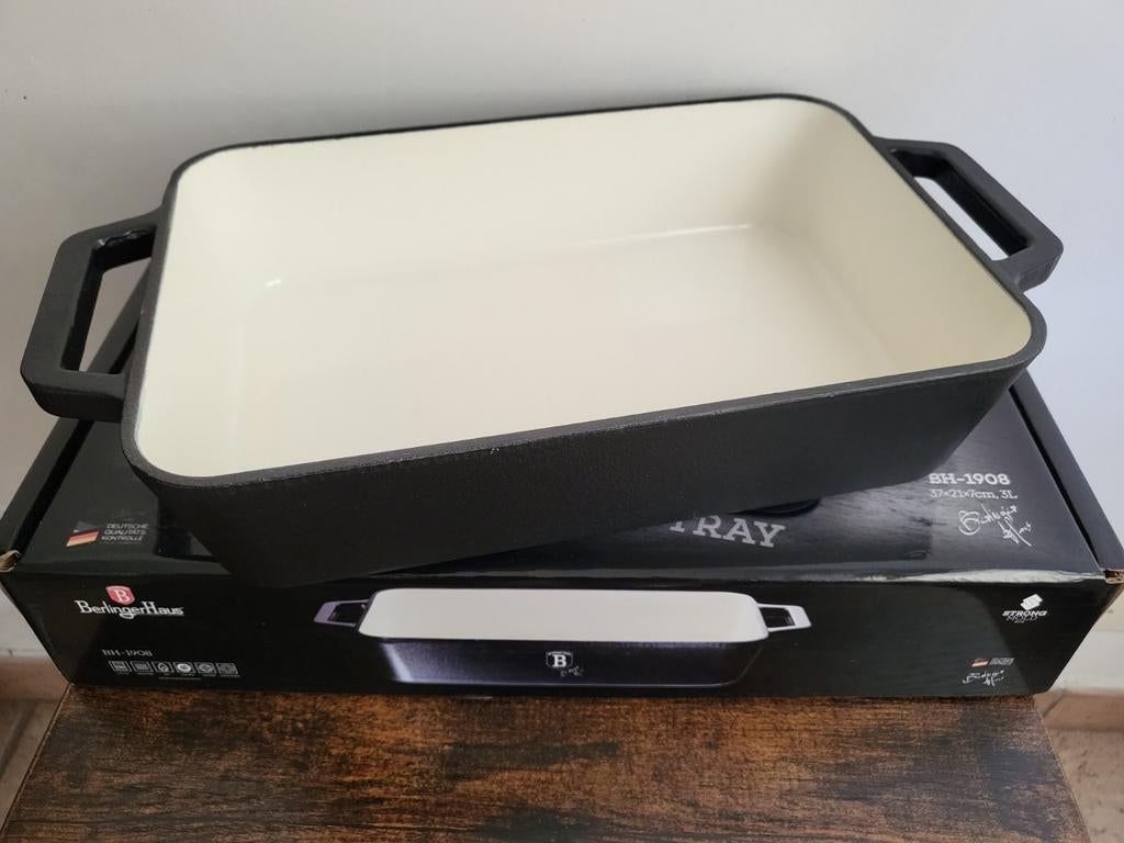 Gietijzeren ovenschotel 3,3L *Nieuw*, Ophalen of Verzenden, Zo goed als nieuw, Gietijzer
