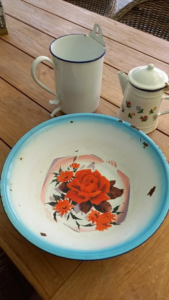 Drie oude stukken in email ( 10 € voor de drie ), Antiek en Kunst, Ophalen of Verzenden