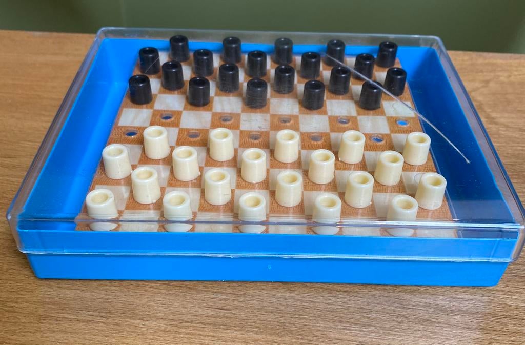 Klein  Reis Damspel / dambord / Jeu de dames / Vintage  🍄, Ophalen