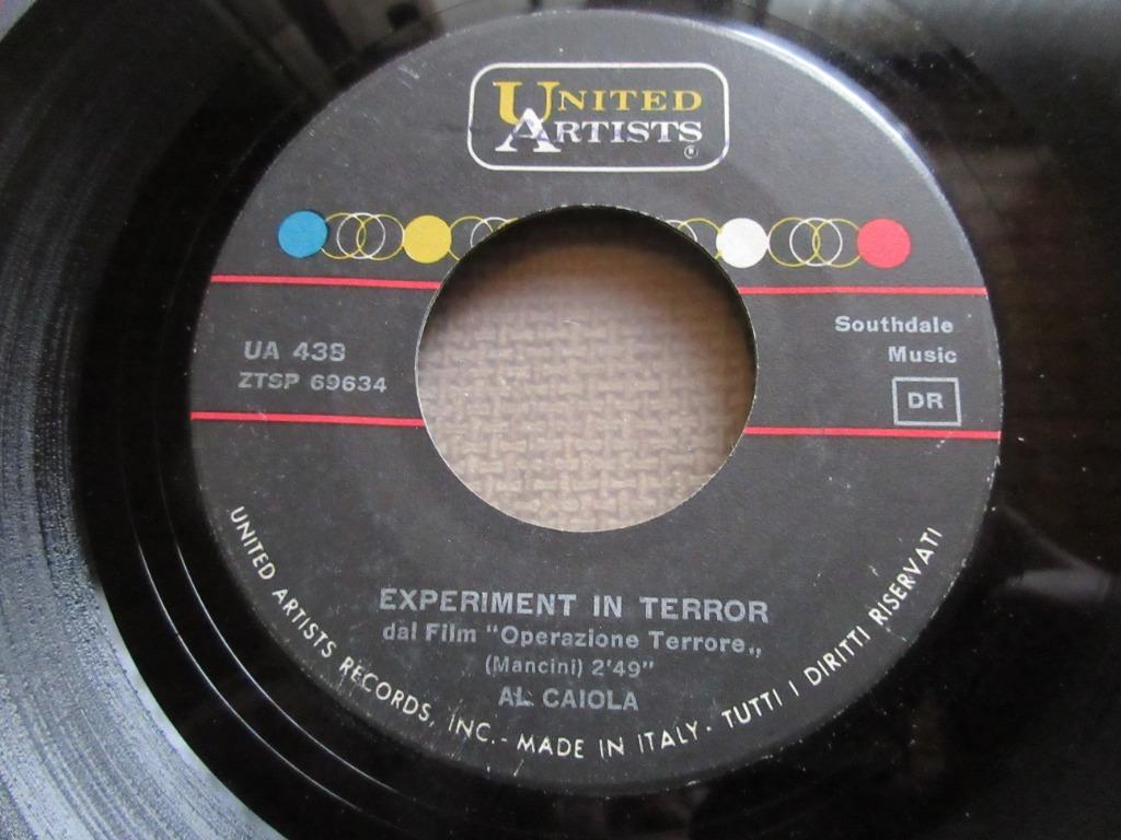 Al Caiola experiment in Terror / Sergeant's Three March, 7 inch, Single, Ophalen of Verzenden, Zo goed als nieuw