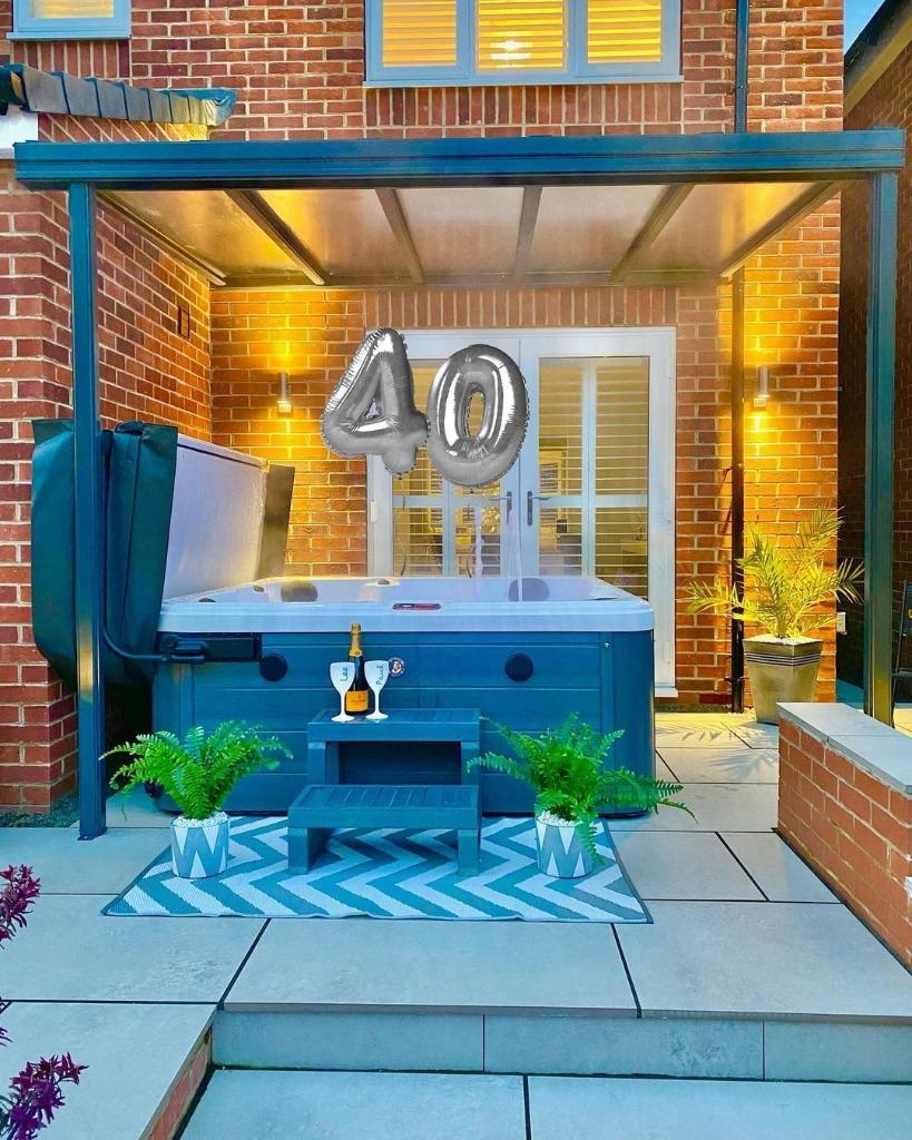 Profitez de vos vacances dans votre jacuzzi chez soi! prix c, Enlèvement ou Envoi, Neuf