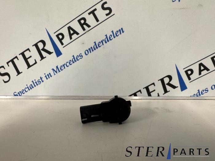 Capteur PDC d'un Mercedes E-Klasse, Enlèvement ou Envoi, 3 mois de garantie, Utilisé, Mercedes-Benz