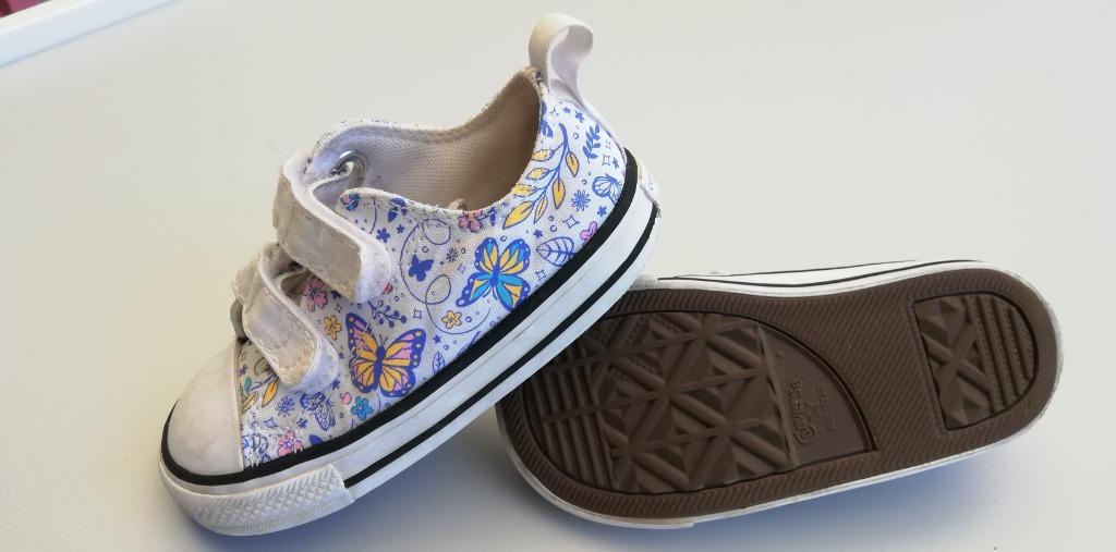 Très belles baskets Converse pointure 23, Enfants & Bébés, Garçon ou Fille, Converse, Enlèvement ou Envoi, Comme neuf