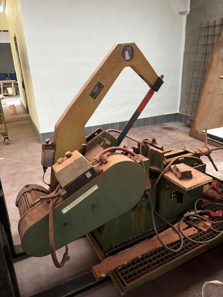 Fabris beugelzaag machine, Doe-het-zelf en Bouw, Ophalen, Gebruikt