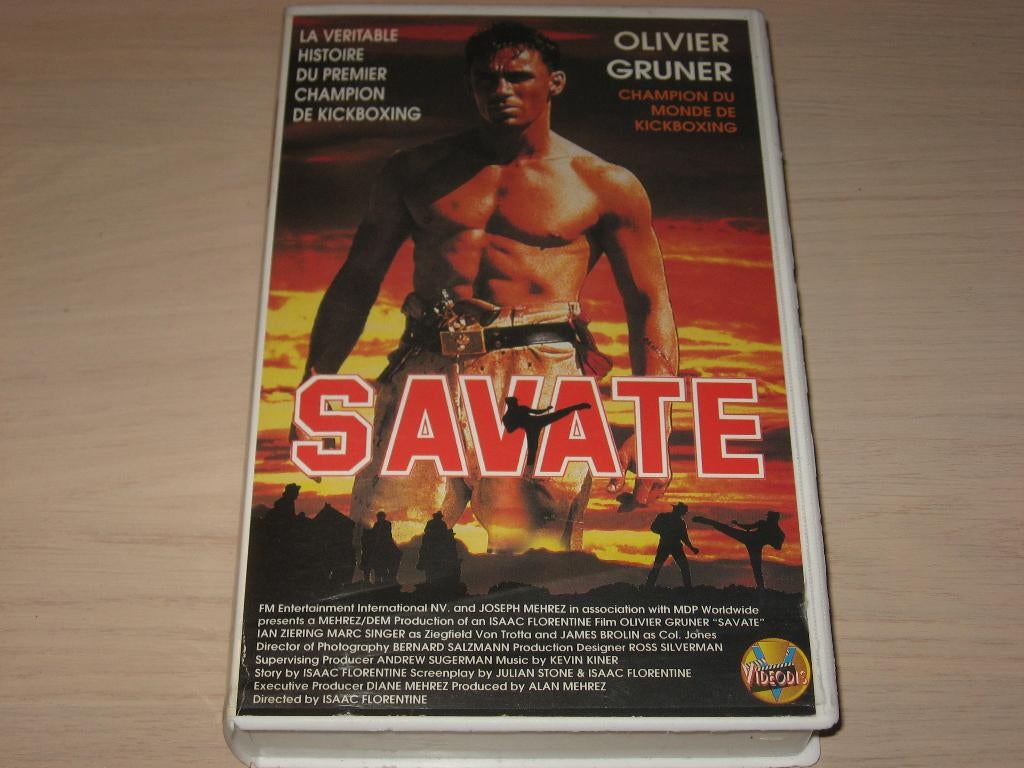 k7 vhs savate, CD & DVD, VHS | Film, Enlèvement ou Envoi, Comme neuf, Action et Aventure