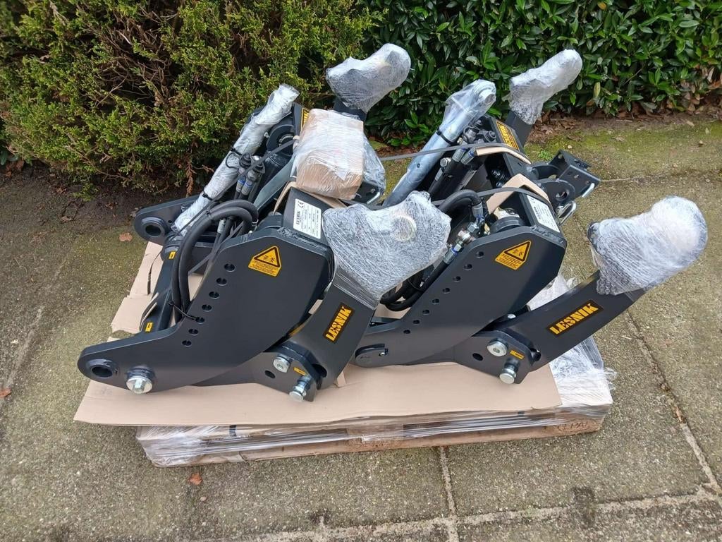 universele lesnik fronthef. 
2.5t en 3.5t, Ophalen