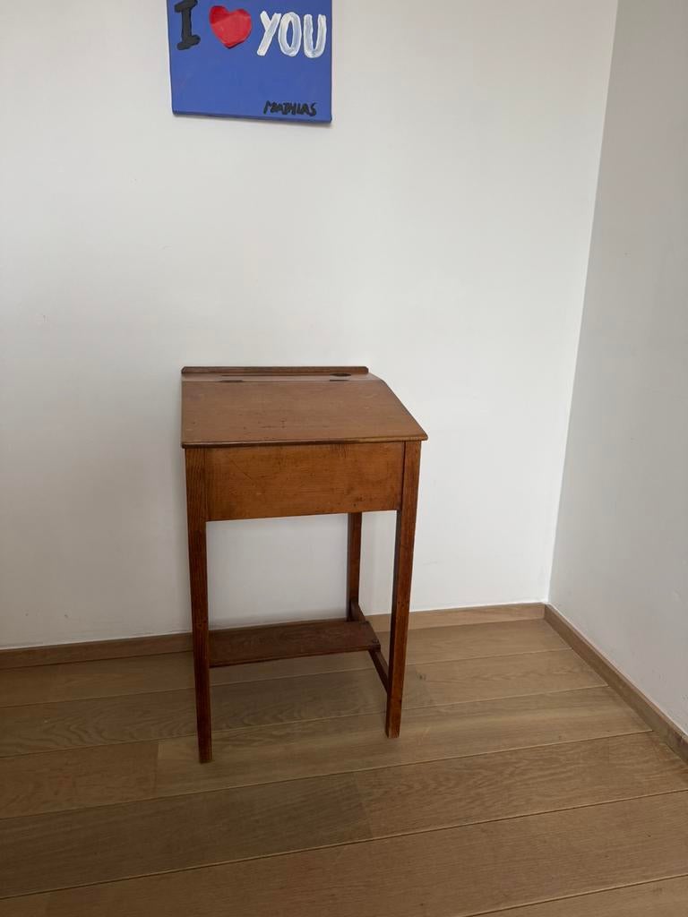 Houten vintage kinder bureau, Ophalen, Gebruikt